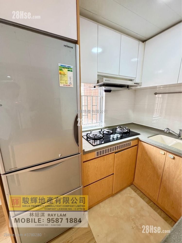 鸿威大厦 售盘 2 房 , 1 浴室 306 平方尺