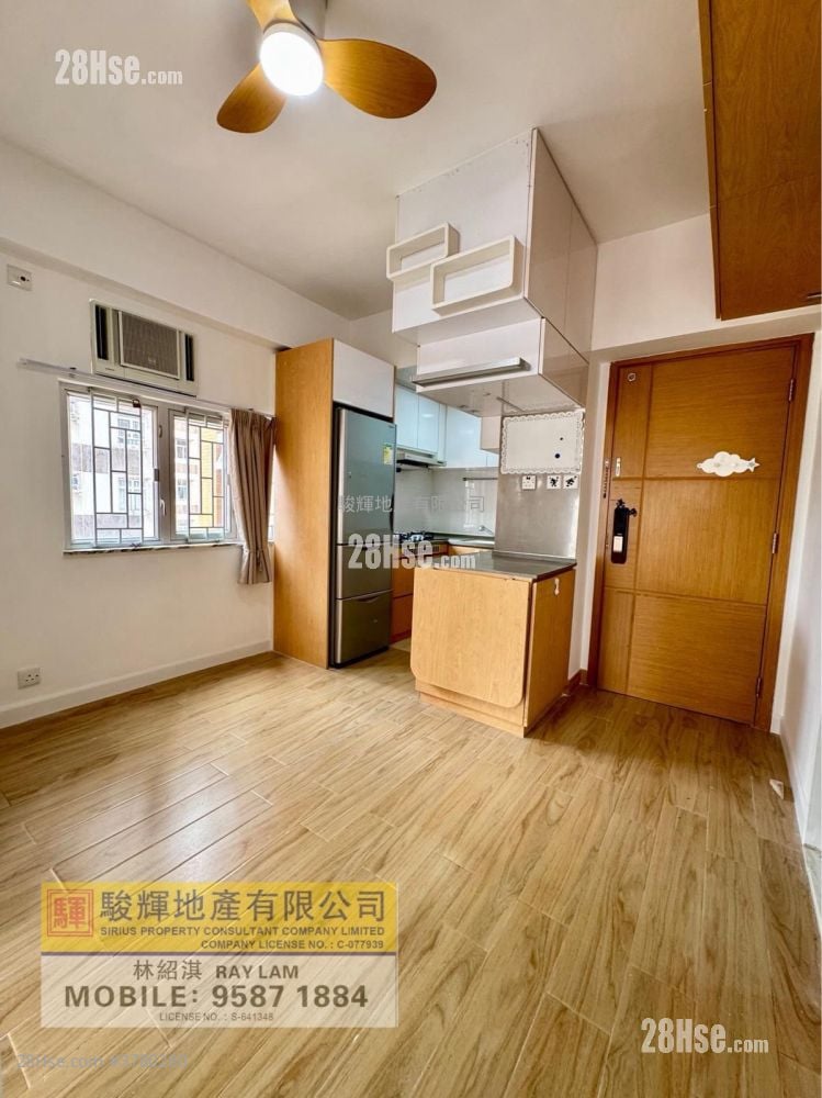 鸿威大厦 售盘 2 房 , 1 浴室 306 平方尺