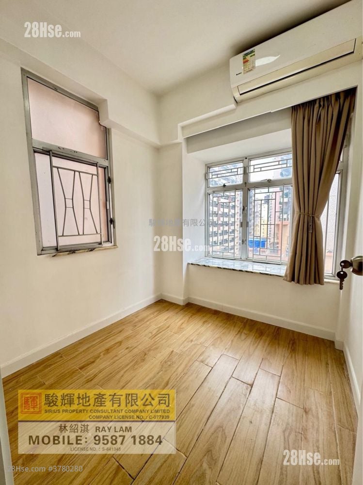 鸿威大厦 售盘 2 房 , 1 浴室 306 平方尺