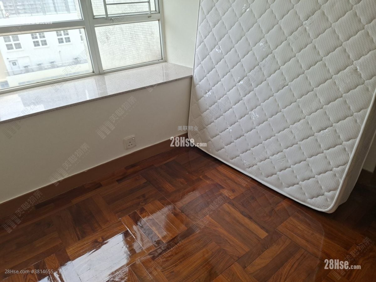 嘉湖山庄 租盘 2 房 448 平方尺