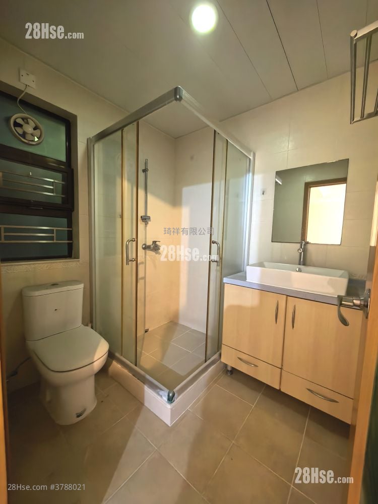 村屋 租盘 3 房 , 1 浴室