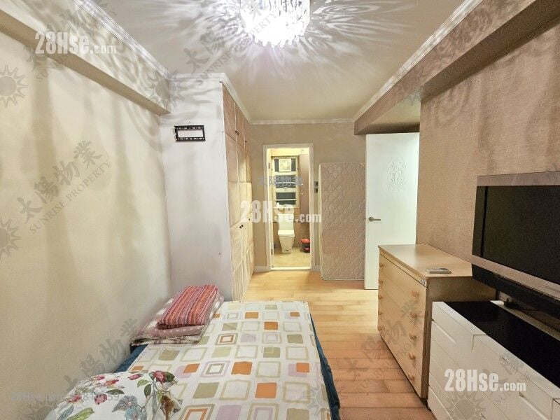 黄埔花园 售盘 3 房 860 平方尺