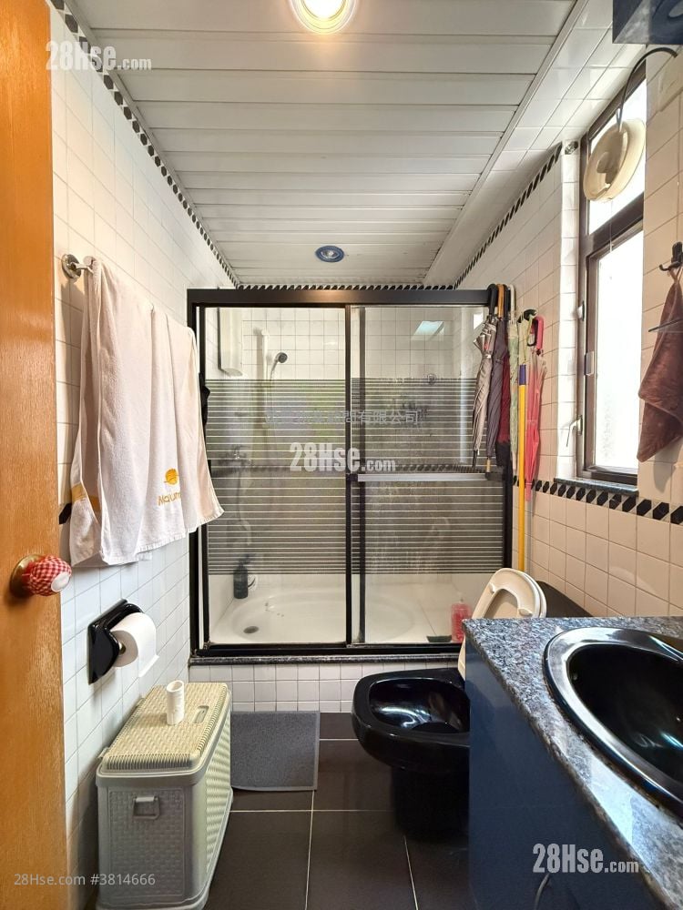 Lockhart House Sell 2 Bedrooms , 1 Bathroom 552 ft²