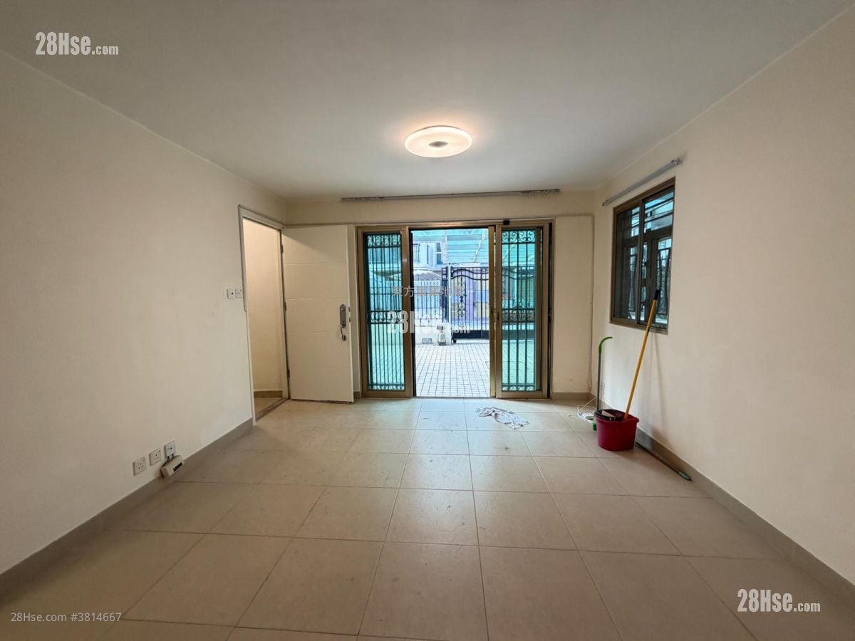 Village Sell 3 Bedrooms , 1 Bathroom 700 ft²