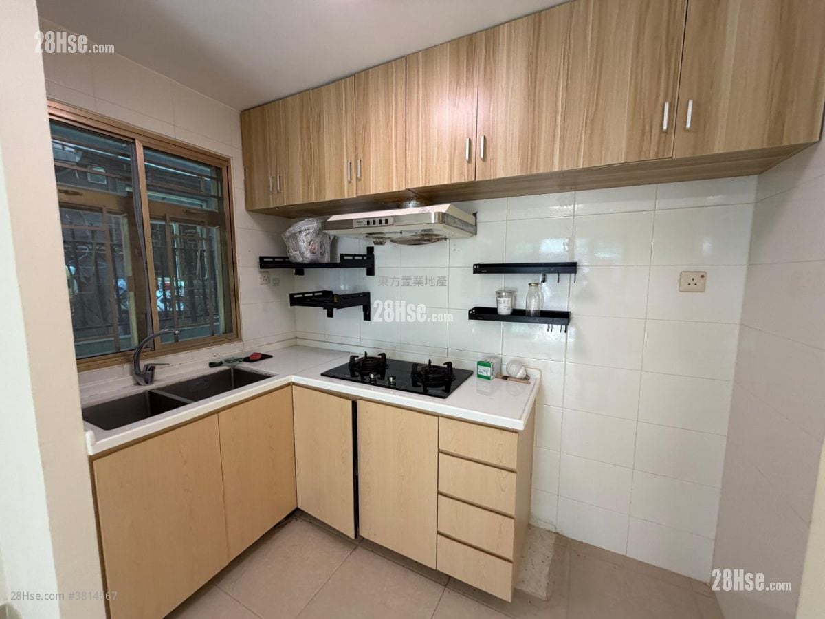 Village Sell 3 Bedrooms , 1 Bathroom 700 ft²