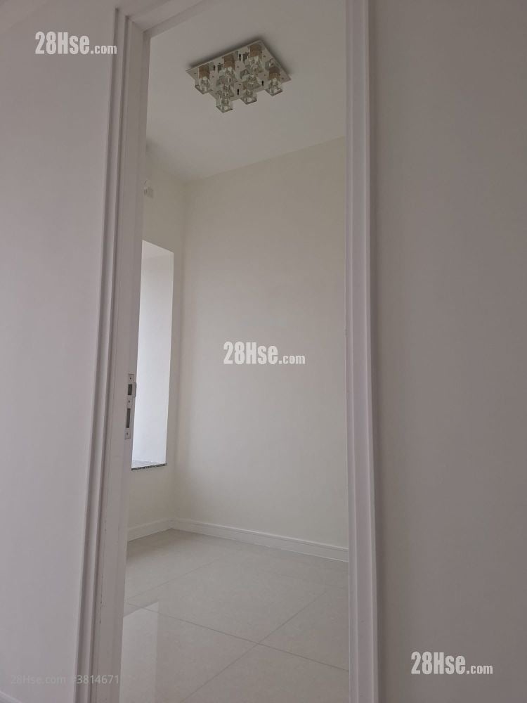 升柏山 售盘 2 房 , 1 浴室 515 平方尺