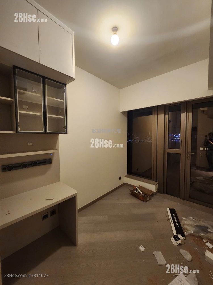 Pano Harbour Rental 2 Bedrooms , 1 Bathroom 523 ft²