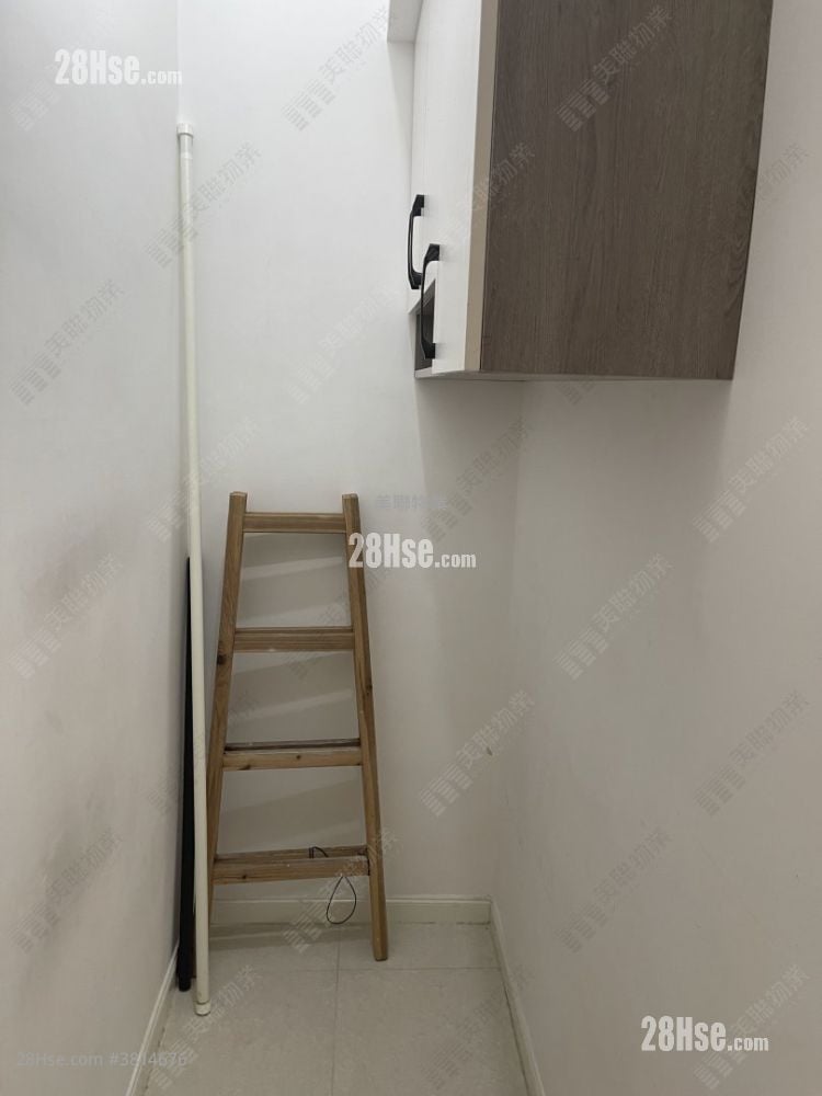 Hemera Sell 3 Bedrooms , 2 Bathrooms 754 ft²