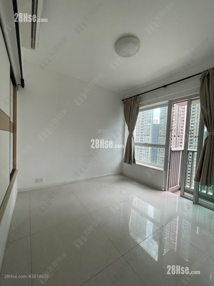 Hemera Sell 3 Bedrooms , 2 Bathrooms 754 ft²