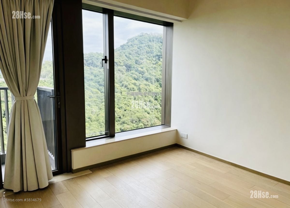 香岛 售盘 3 房 1,175 平方尺