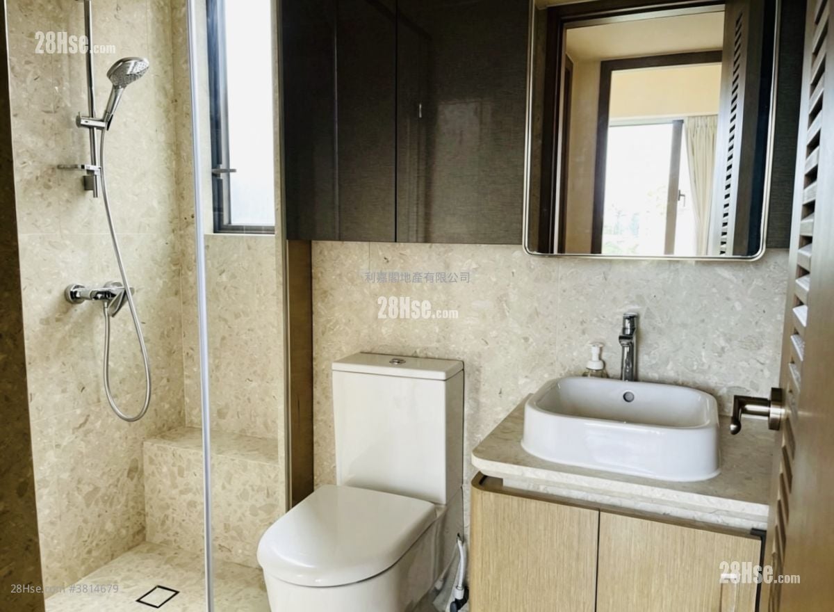 香岛 售盘 3 房 1,175 平方尺