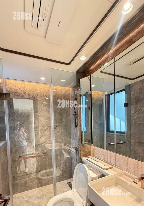 澐璟 租盘 3 房 , 2 浴室 950 平方尺