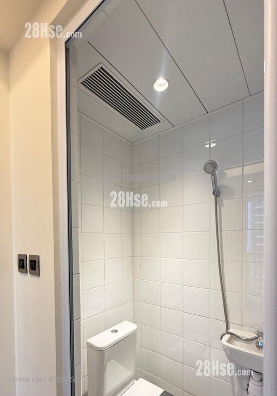 澐璟 租盘 3 房 , 2 浴室 950 平方尺