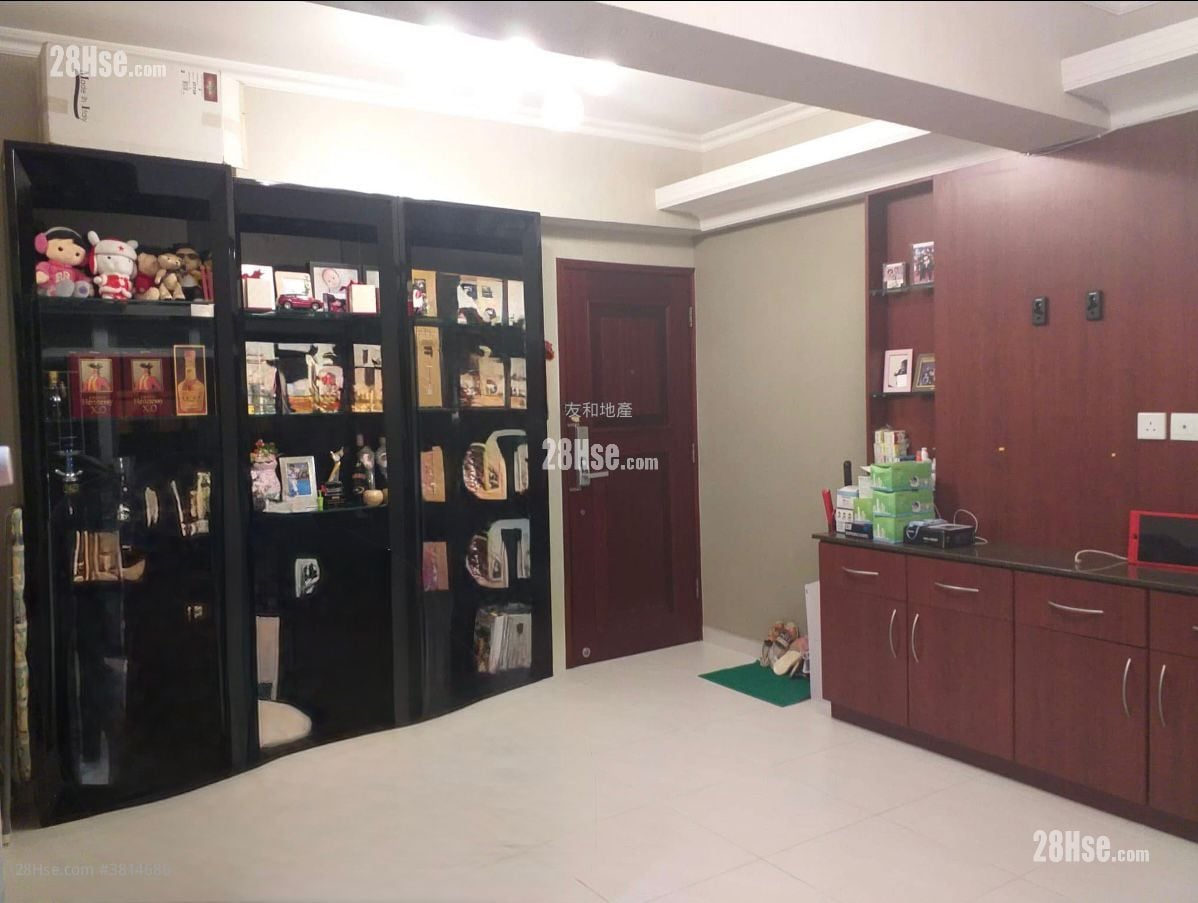 Kingsland Villa Sell 3 Bedrooms , 2 Bathrooms 741 ft²