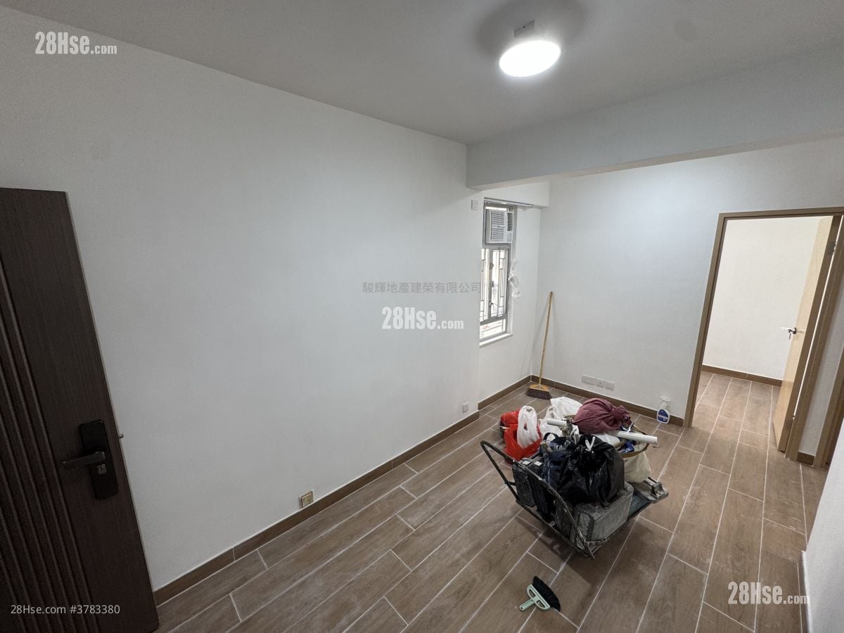 顺昌大厦 租盘 3 房 , 1 浴室 440 平方尺