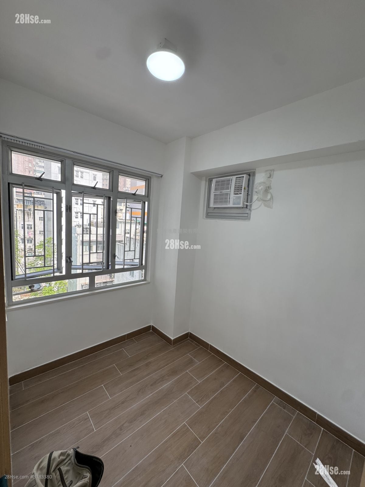 顺昌大厦 租盘 3 房 , 1 浴室 440 平方尺