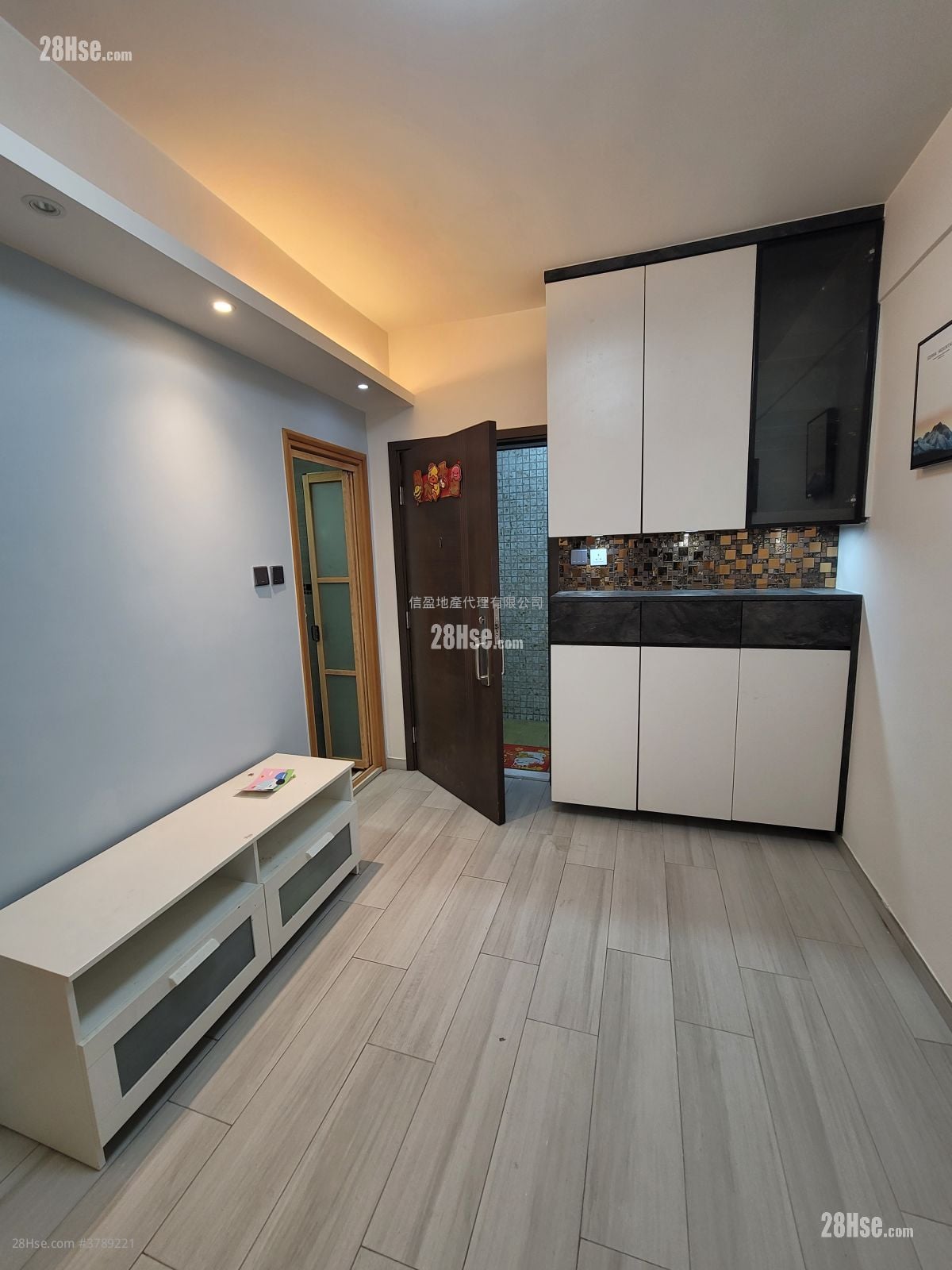 华礼大厦 租盘 2 房 , 1 浴室 322 平方尺