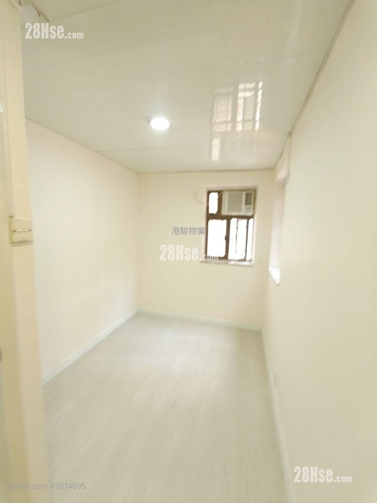 Nga Tsin Wai Road Rental 3 Bedrooms , 1 Bathroom 454 ft²
