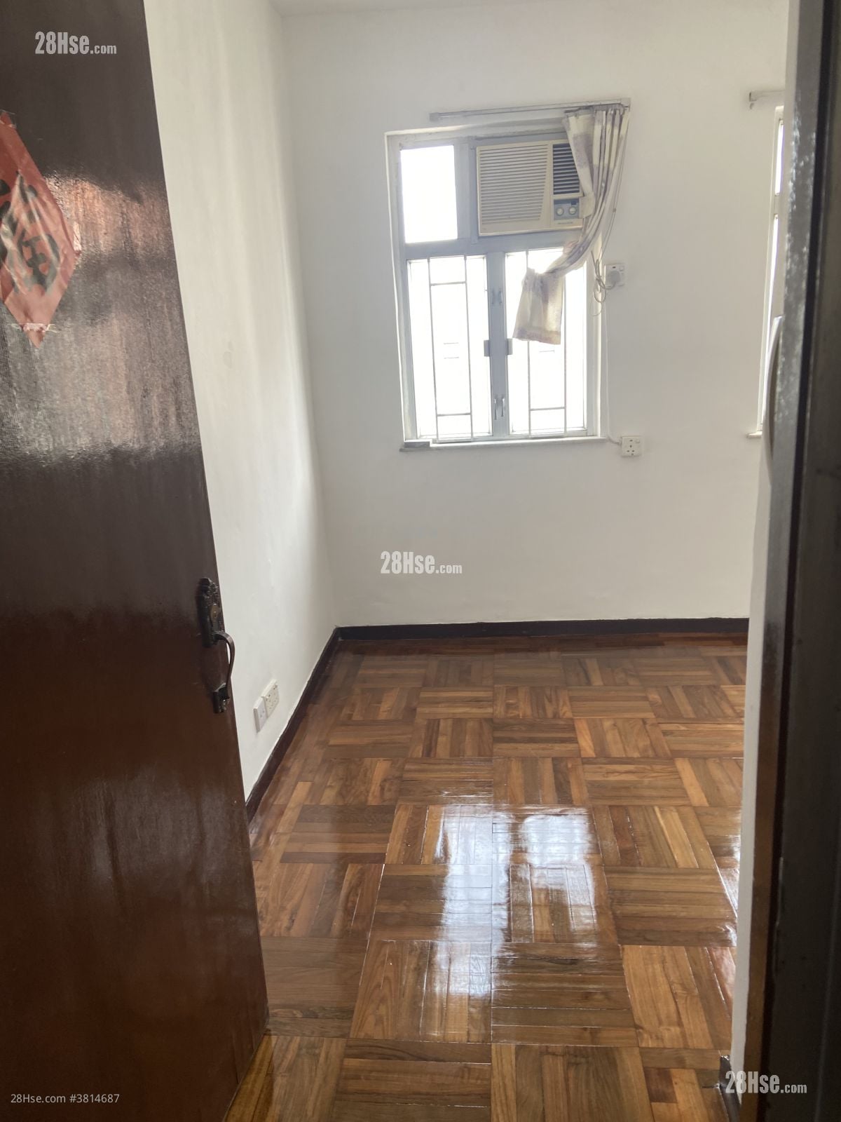 晓华大厦 租盘 开放式间隔 207 平方尺