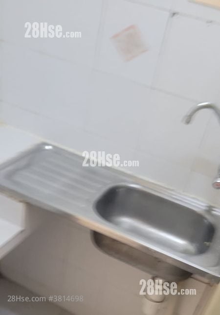 kitchen: 71 Prince Edward Road West Rental Studio , 1 Bathroom 100 ft²