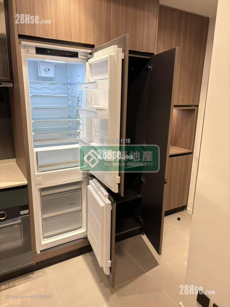 Larchwood Rental 1 Bedroom , 1 Bathroom 267 ft²