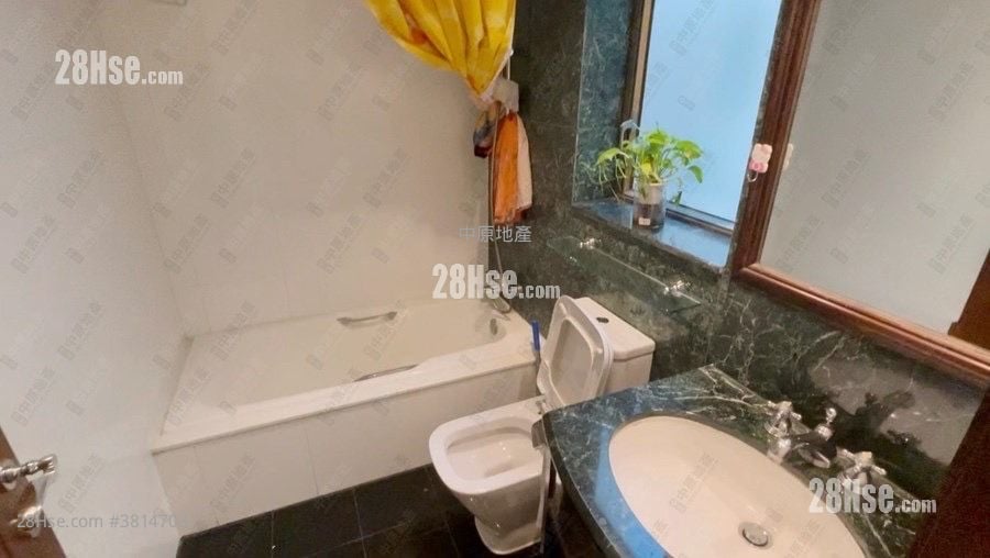 浅月湾 售盘 3 房 1,446 平方尺