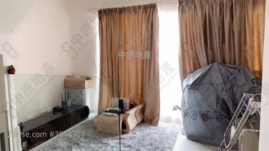 The Beverly Hills Sell 4 Bedrooms 1,606 ft²