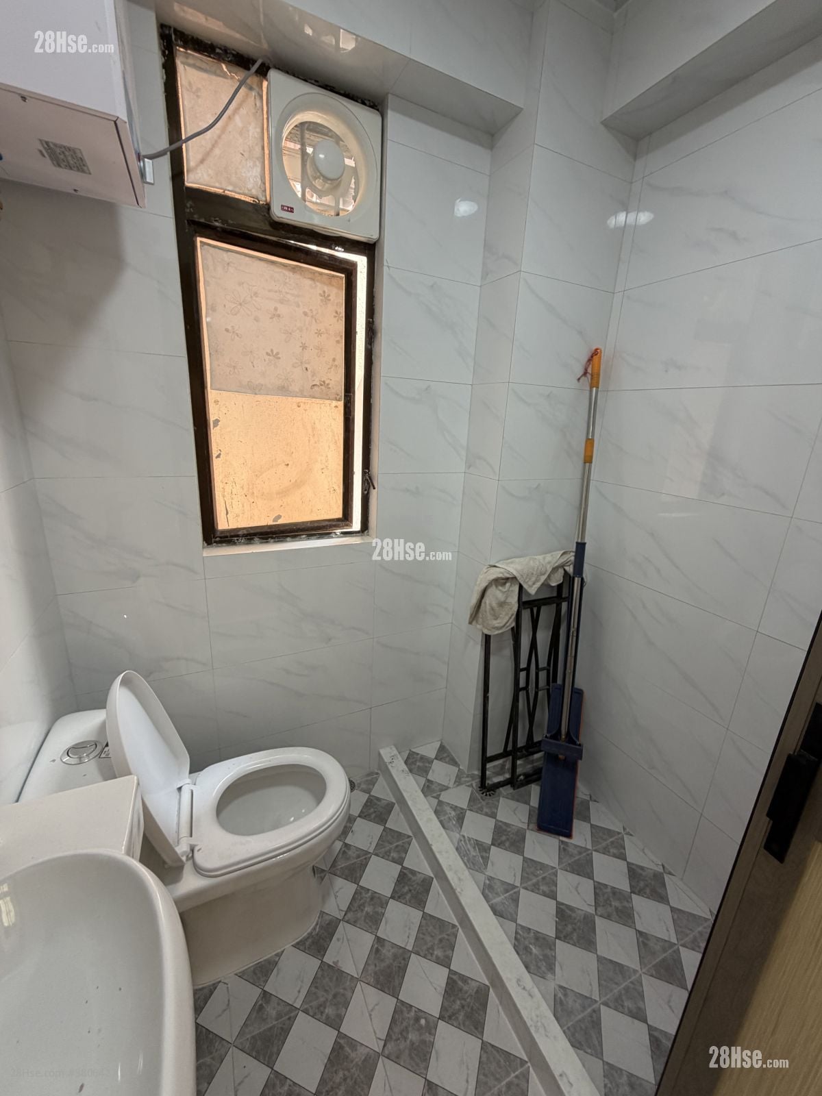 安德大厦 售盘 2 房 , 1 浴室 398 平方尺