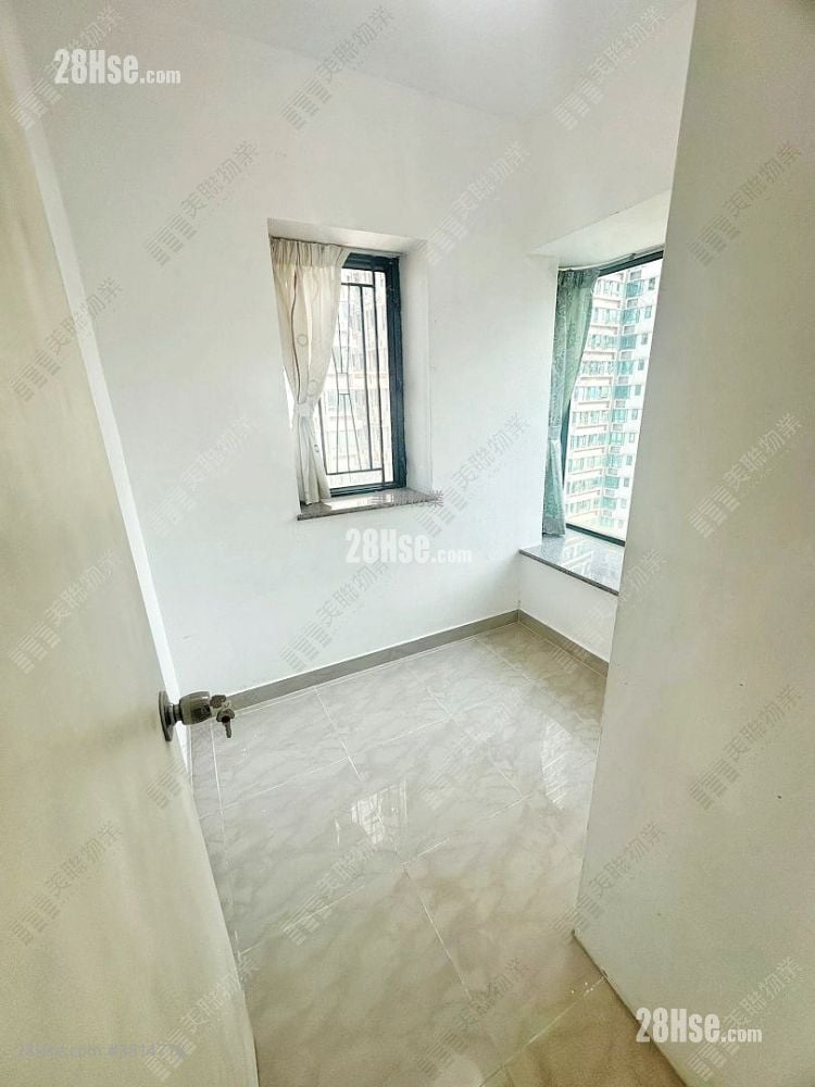 新都城 租盘 3 房 , 2 浴室 545 平方尺