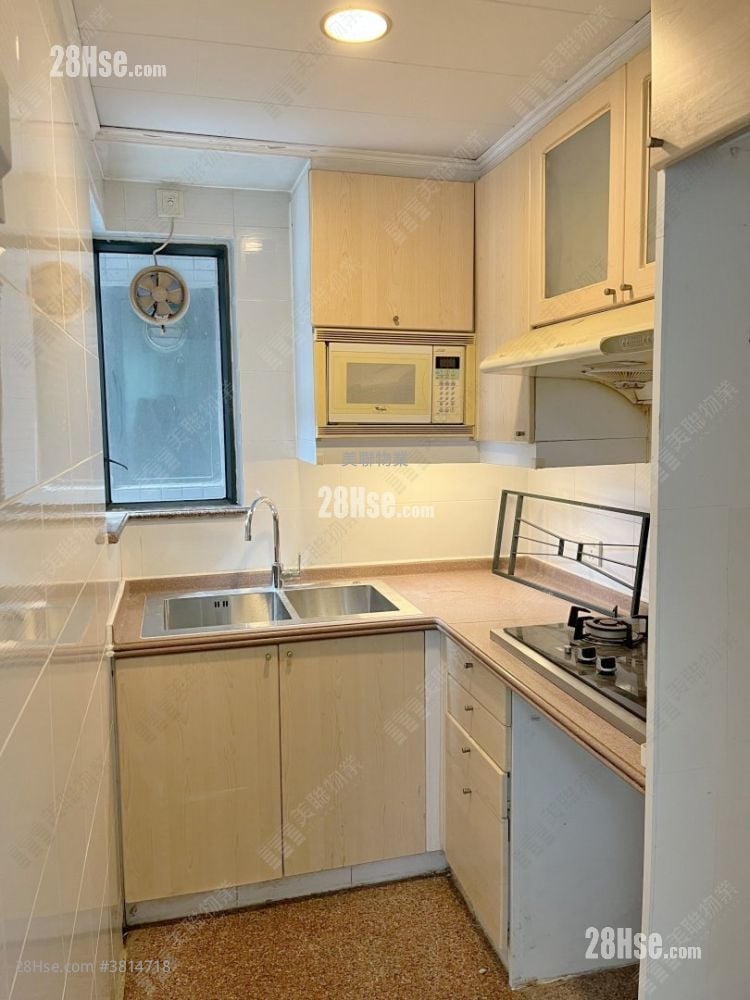 新都城 租盘 3 房 , 2 浴室 545 平方尺