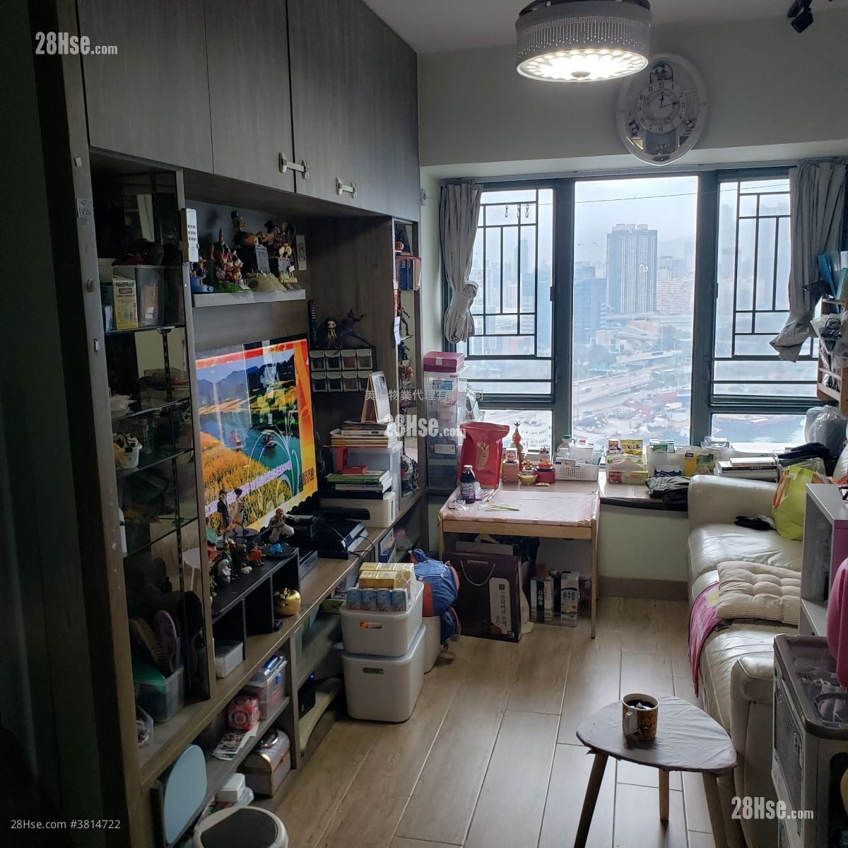 Island Harbourview Sell 3 Bedrooms 714 ft²