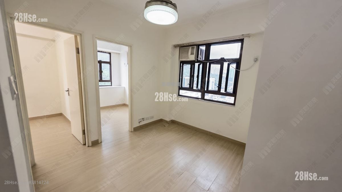 伟华中心 售盘 2 房 , 1 浴室 358 平方尺