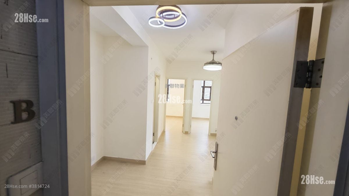 伟华中心 售盘 2 房 , 1 浴室 358 平方尺