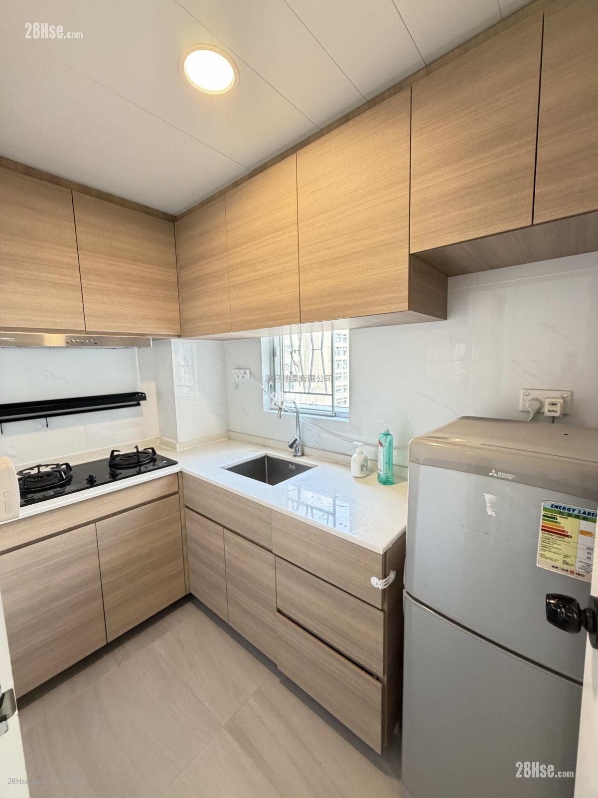 骆克大厦 租盘 2 房 , 1 浴室 552 平方尺