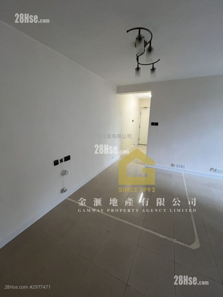 德强苑 售盘 3 房 , 1 浴室 574 平方尺