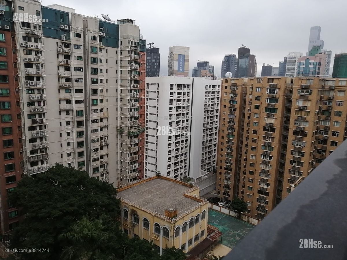 City 18 Rental 2 Bedrooms , 1 Bathroom 429 ft²