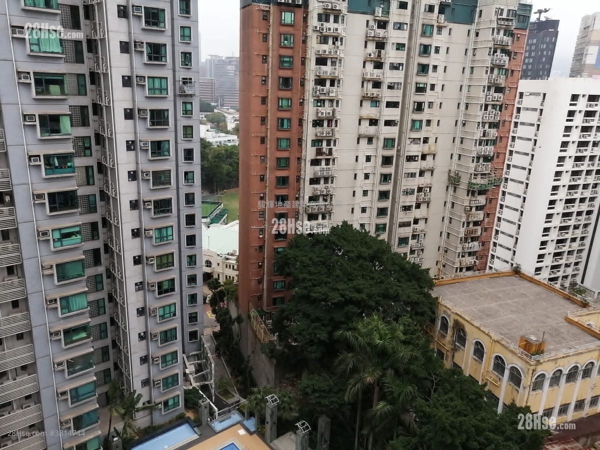 City 18 Rental 2 Bedrooms , 1 Bathroom 429 ft²