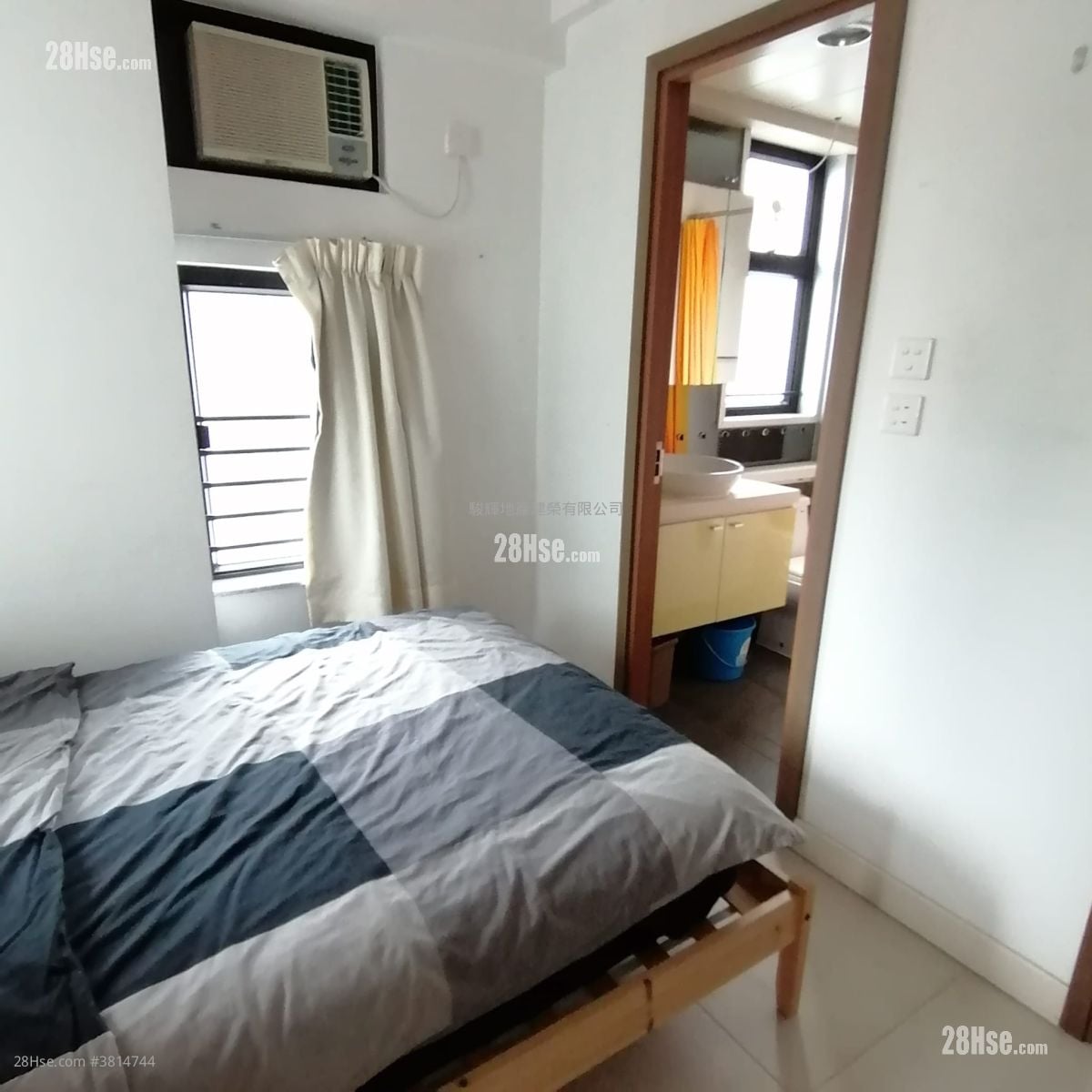 City 18 Rental 2 Bedrooms , 1 Bathroom 429 ft²