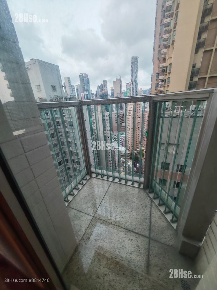 The Avenue Rental 2 Bedrooms , 1 Bathroom 591 ft²