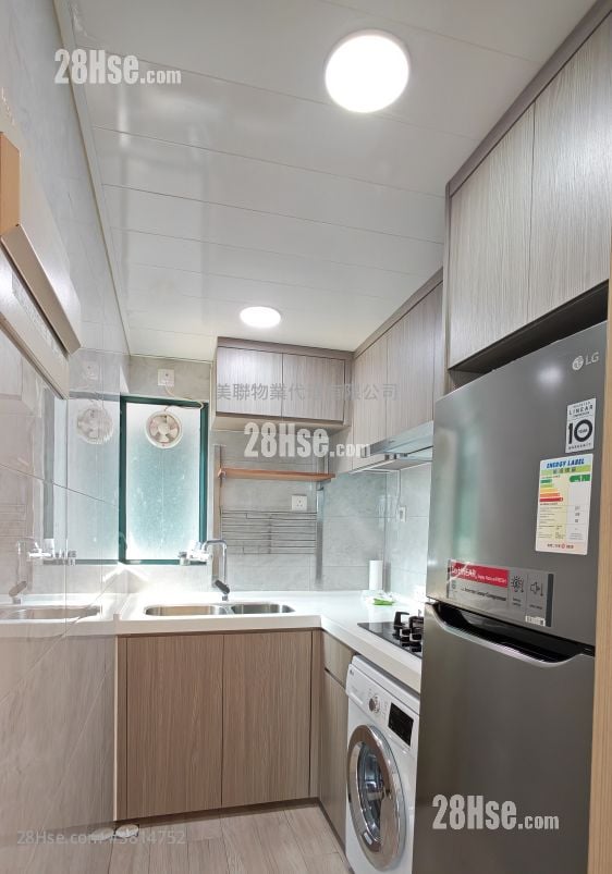 新都城 租盘 2 房 , 1 浴室 363 平方尺