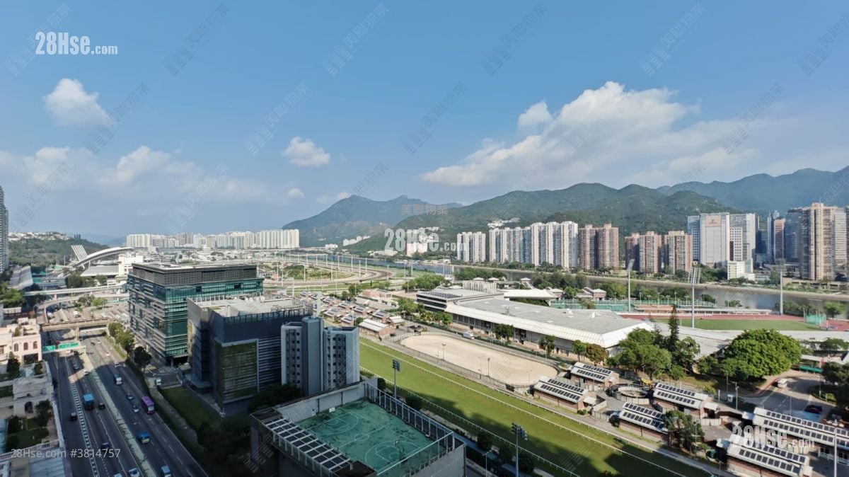 景观: 御龙山 售盘 4 房 , 3 浴室 1,035 平方尺