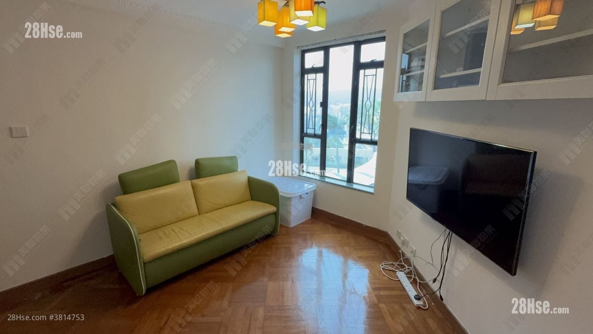 Highland Park Sell 2 Bedrooms , 1 Bathroom 481 ft²