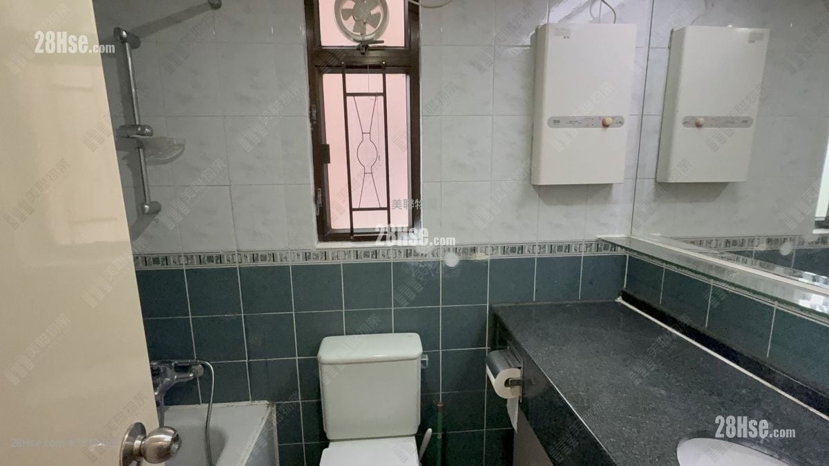 Highland Park Sell 2 Bedrooms , 1 Bathroom 481 ft²