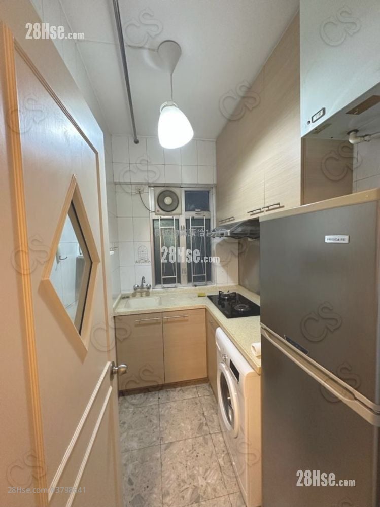 King's House Sell 2 Bedrooms , 1 Bathroom 424 ft²