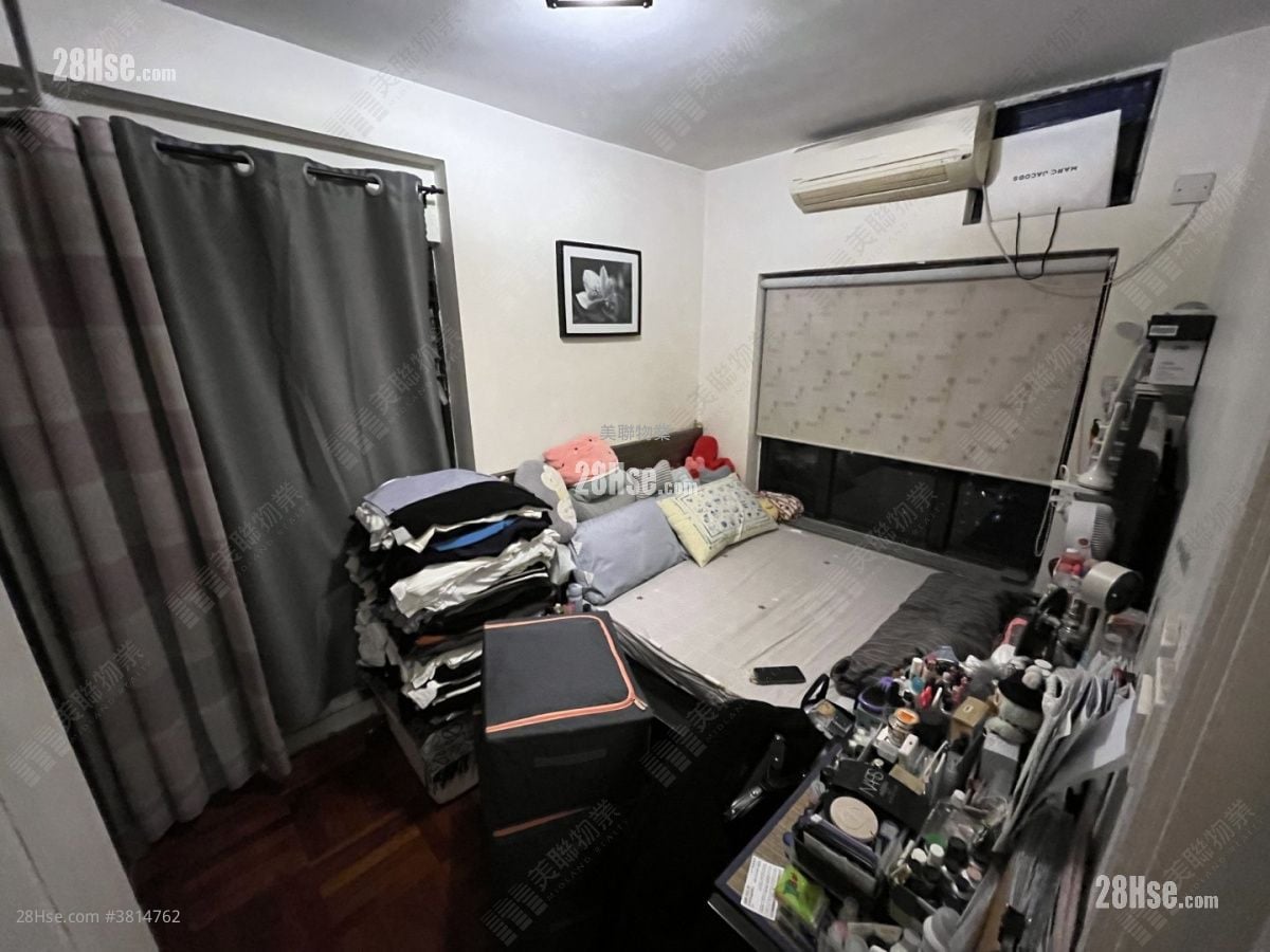 Highland Park Sell 2 Bedrooms , 1 Bathroom 513 ft²