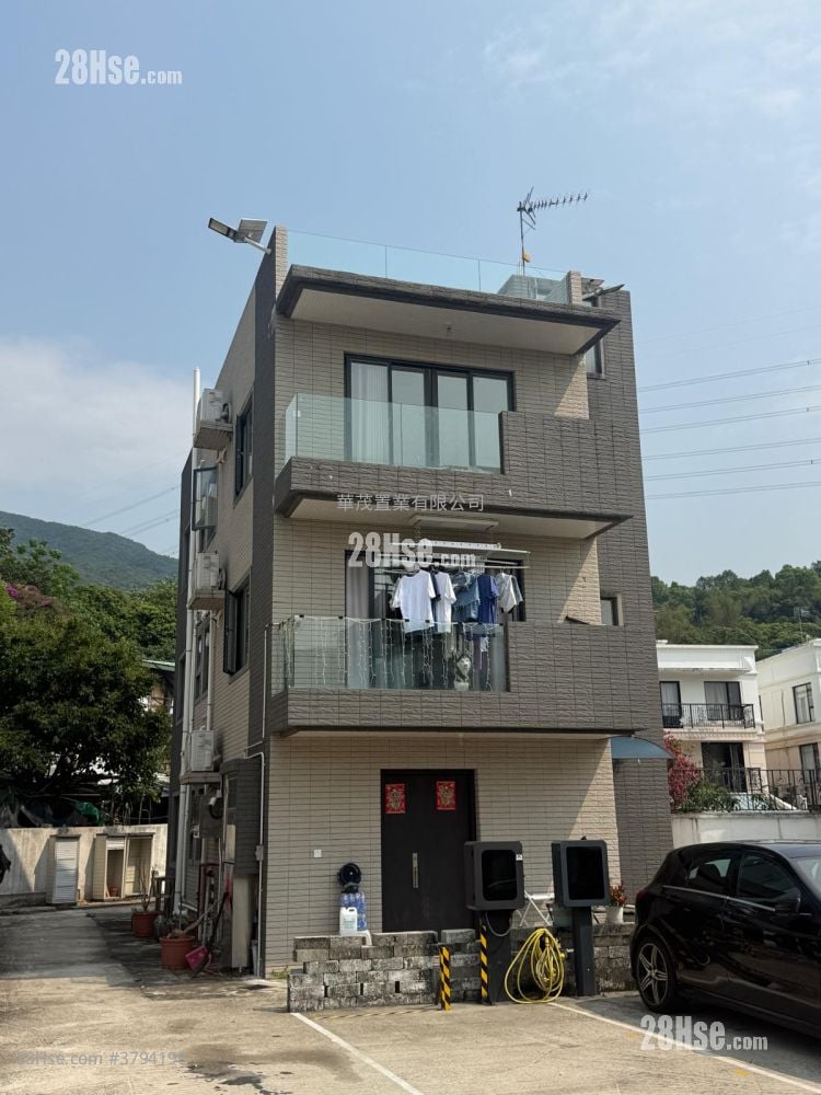 村屋 租盘 3 房 , 1 浴室 630 平方尺