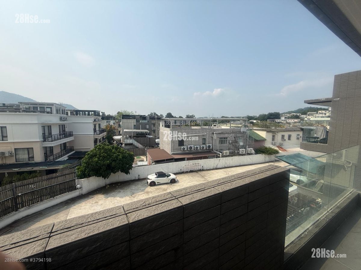 村屋 租盘 3 房 , 1 浴室 630 平方尺