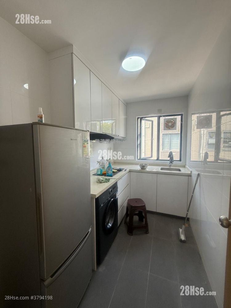 村屋 租盘 3 房 , 1 浴室 630 平方尺