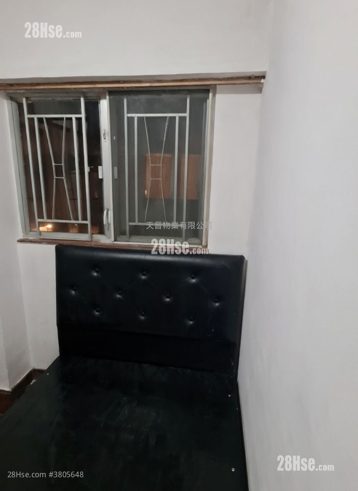 Bailey Garden Sell 3 Bedrooms , 1 Bathroom 476 ft²