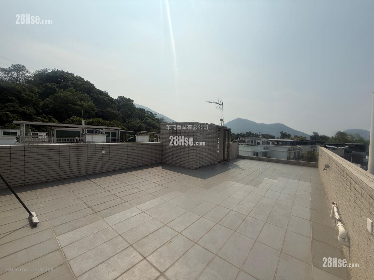 村屋 租盘 3 房 , 1 浴室 630 平方尺